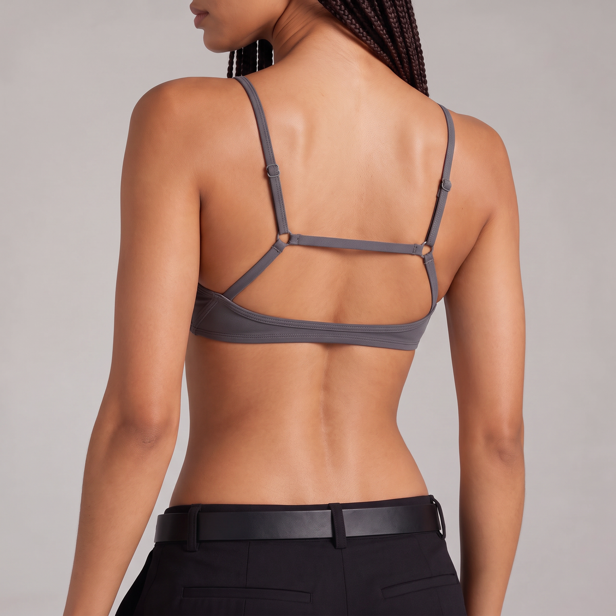 Sweat Camel Scoop Sports Bra - Charcoal