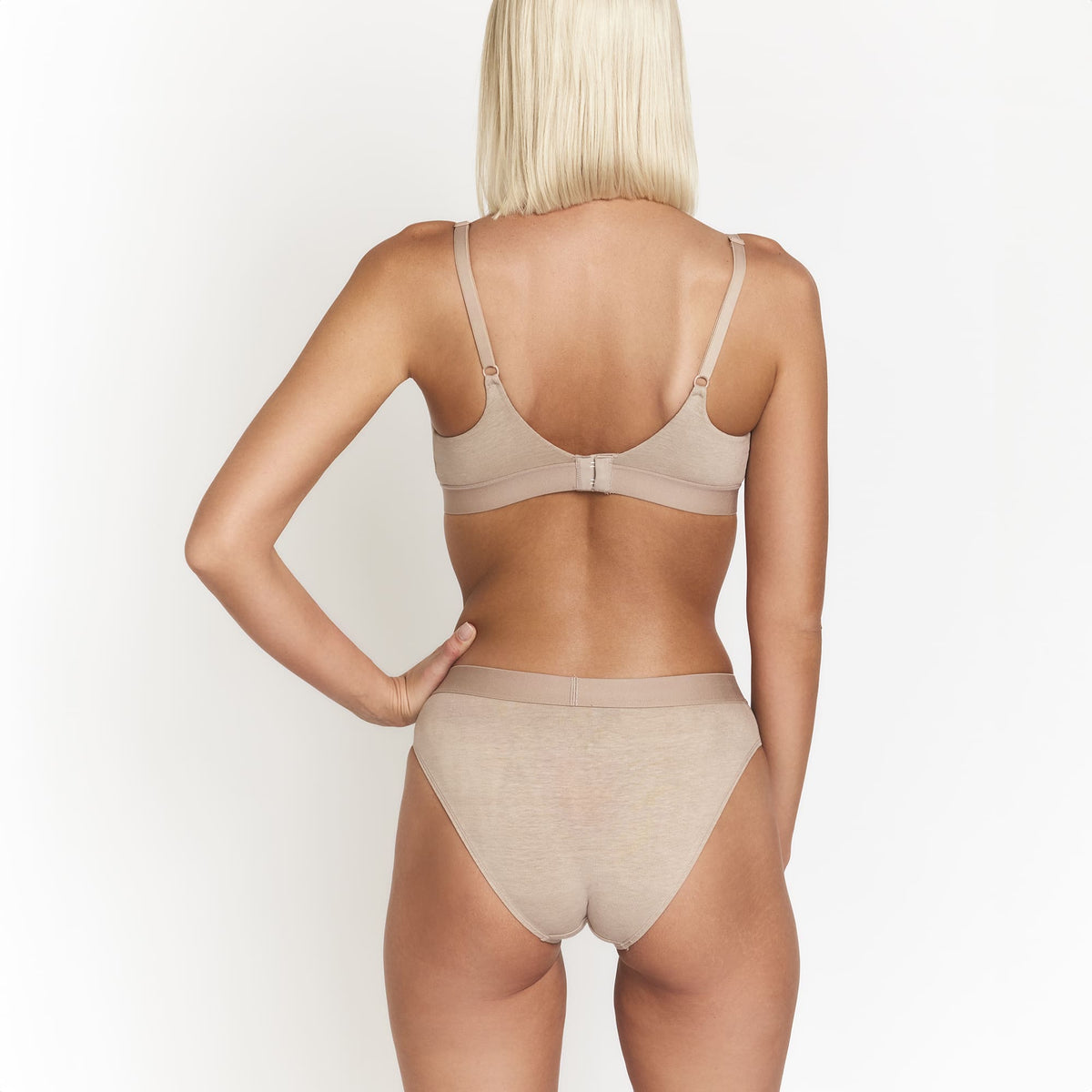 Keyhole Hump Bra