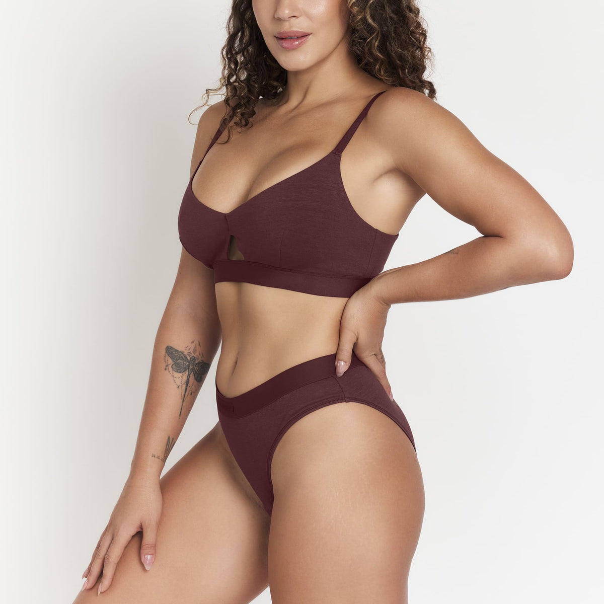 Keyhole Hump Bra