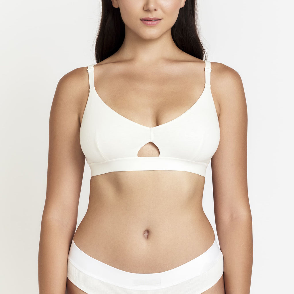 Keyhole Hump Bra